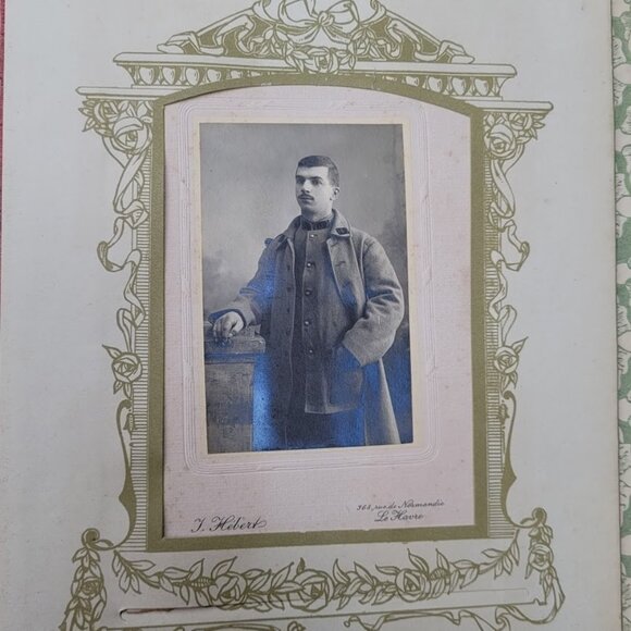 Antique FRENCH 1800s 1900s Photo Album Victorian Velvet Embossed WITH Pictures - Picture 14 of 16